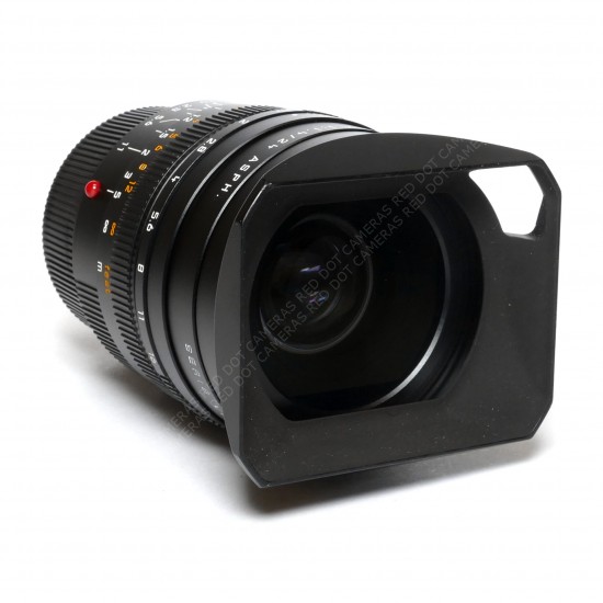 Leica Summilux 24mm f1.4...