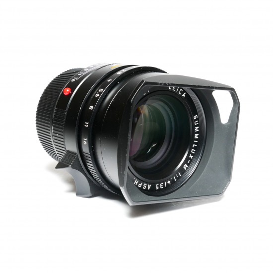 Leica Summilux 35mm f1.4...