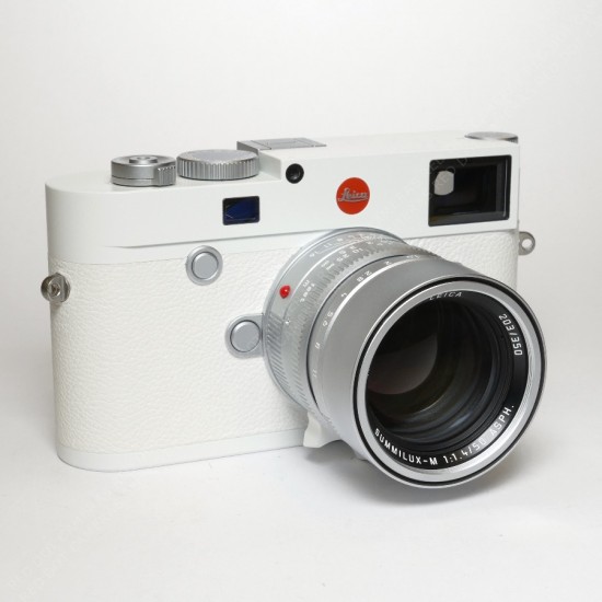 Leica M10P "White Edition"...