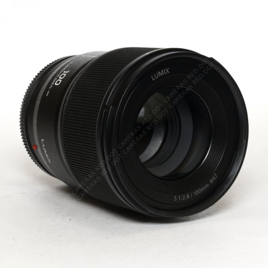 Panasonic Lumix 100mm f2.8...