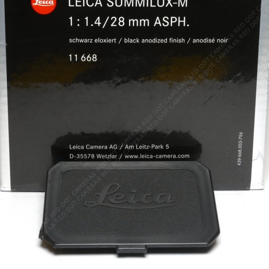 Leica Summilux 28mm f1.4...