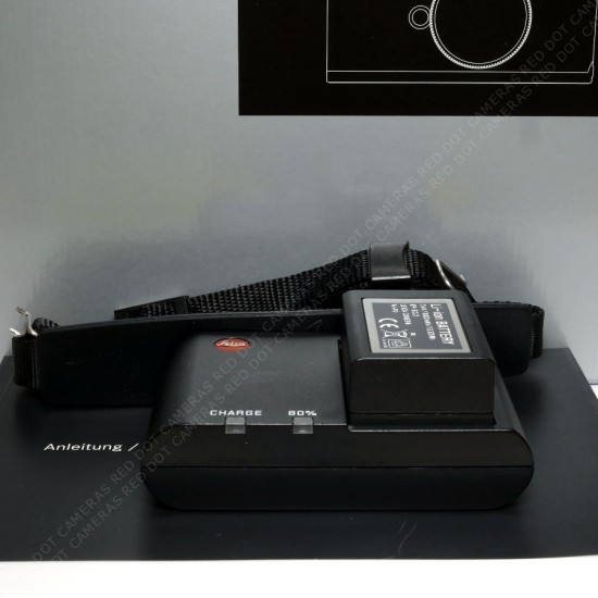 Leica M(240) Chrome Outfit...