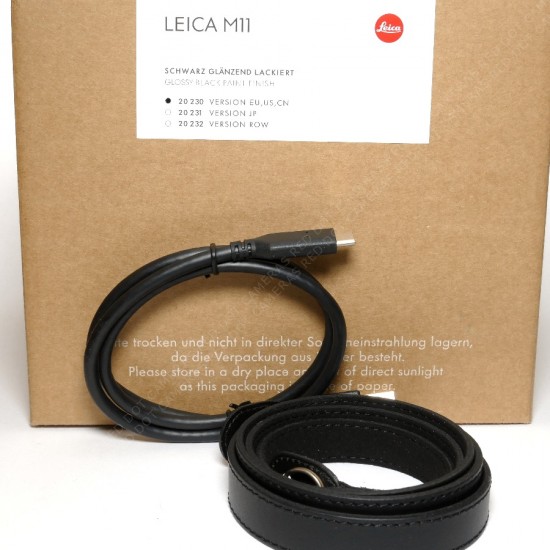 Leica M11 Glossy Black...