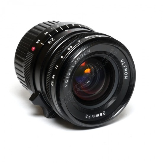 Voigtlander Ultron 28mm f2...